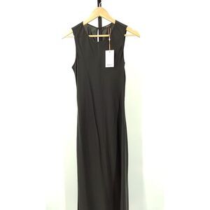 Elegant Black Sleeveless Dress